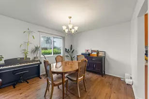 1613 Groton Ct, Wheaton, IL 60189 - Photo 9