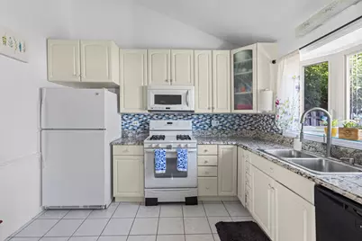 30W008 Danbury Drive, Warrenville, IL 60555 - Photo 7
