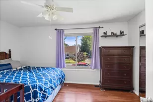 30W008 Danbury Dr, Warrenville, IL 60555 - Photo 11