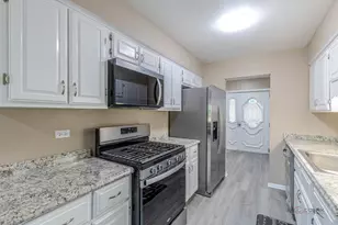 17108 Evans Dr, South Holland, IL 60473 - Photo 13