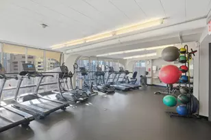 300 N State St, Chicago, IL 60654 - Photo 21