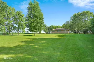 2676 Fairview Dr, Malta, IL 60150 - Photo 23