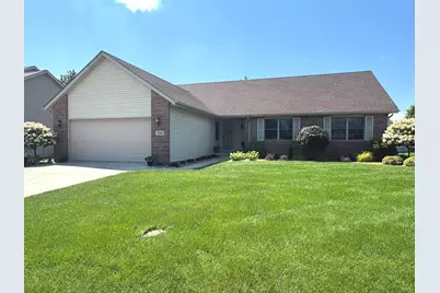 250 Highpoint Circle S, Bourbonnais, IL 60914 - Photo 1