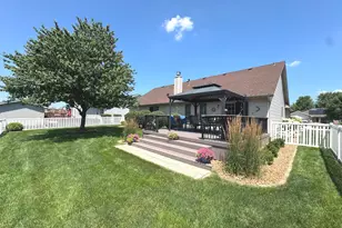 250 Highpoint Cir S, Bourbonnais, IL 60914 - Photo 25