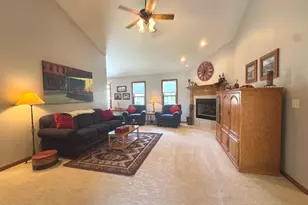 250 Highpoint Cir S, Bourbonnais, IL 60914 - Photo 3