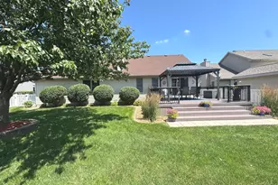 250 Highpoint Cir S, Bourbonnais, IL 60914 - Photo 23