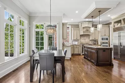 28 S Adams Street, Hinsdale, IL 60521 - Photo 7