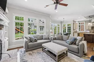 28 S Adams St, Hinsdale, IL 60521 - Photo 11