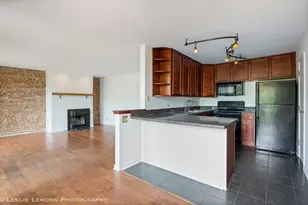6004 E Lake Dr, Lisle, IL 60532 - Photo 7