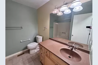 408 Heine Avenue #408, Elgin, IL 60123 - Photo 7