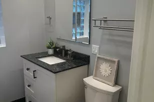 3423 W Schubert Ave, Chicago, IL 60647 - Photo 13