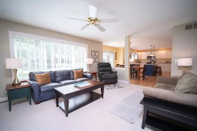 5421 Regents Park Road, Rockford, IL 61107 - Photo 5