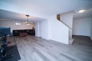 5421 Regents Park Rd, Rockford, IL 61107 - Photo 23