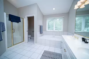 5421 Regents Park Rd, Rockford, IL 61107 - Photo 17