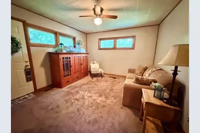 1100 Meadowview Drive, Mendota, IL 61342 - Photo 7
