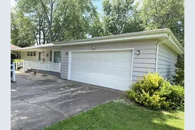 1100 Meadowview Drive, Mendota, IL 61342 - Photo 25