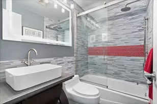 447 N McClurg Ct, Chicago, IL 60611 - Photo 33