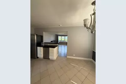 47 W Algonquin Road, Des Plaines, IL 60016 - Photo 9
