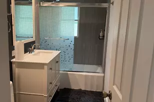 47 W Algonquin Rd, Des Plaines, IL 60016 - Photo 17