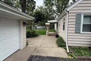 47 W Algonquin Rd, Des Plaines, IL 60016 - Photo 55