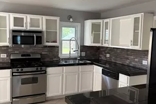 47 W Algonquin Rd, Des Plaines, IL 60016 - Photo 7