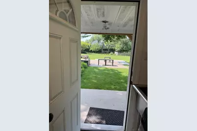 47 W Algonquin Road, Des Plaines, IL 60016 - Photo 23