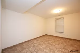 18 W Chestnut St, Chicago, IL 60610 - Photo 21