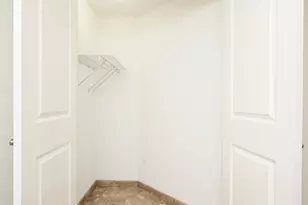 18 W Chestnut St, Chicago, IL 60610 - Photo 29