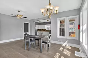 1 E 114th St, Chicago, IL 60628 - Photo 9