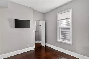 1 E 114th St, Chicago, IL 60628 - Photo 27