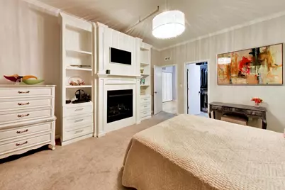 520 W Huron Street #614, Chicago, IL 60654 - Photo 19