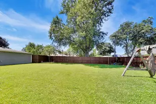 232 E Village Dr, Northlake, IL 60164 - Photo 25