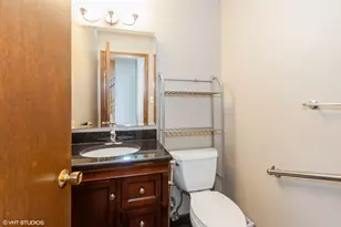 145 Rumsey Pl, Westmont, IL 60559 - Photo 11