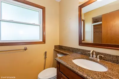 145 Rumsey Place, Westmont, IL 60559 - Photo 15