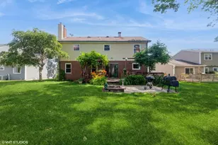 145 Rumsey Pl, Westmont, IL 60559 - Photo 25