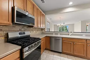 312 National Dr, Shorewood, IL 60404 - Photo 11