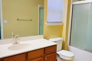 611 Charolotte Ln, Oswego, IL 60543 - Photo 17