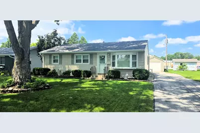 347 S Douglas Drive, Bradley, IL 60915 - Photo 1