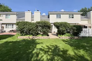 836 Golf Course Rd, Crystal Lake, IL 60014 - Photo 29