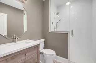 726 S Madison St, Hinsdale, IL 60521 - Photo 31