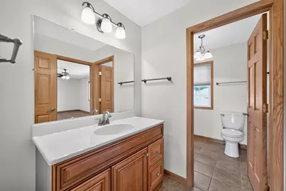 1142 S Cornell Avenue, Villa Park, IL 60181 - Photo 23