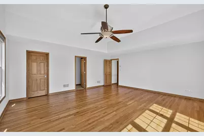 1142 S Cornell Avenue, Villa Park, IL 60181 - Photo 19