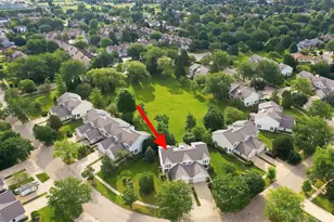 827 Stonebridge Ln, Crystal Lake, IL 60014 - Photo 39