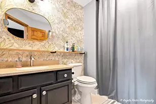 827 Stonebridge Ln, Crystal Lake, IL 60014 - Photo 21
