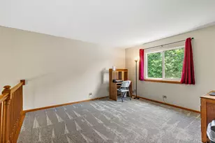 3880 Peartree Dr, Lake in the Hills, IL 60156 - Photo 15