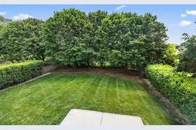 3880 Peartree Drive, Lake in the Hills, IL 60156 - Photo 23