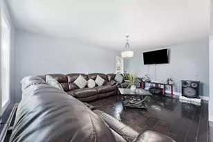 25821 S Willow Creek Ln, Monee, IL 60449 - Photo 9