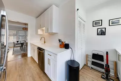 719 Hinman Avenue #2W, Evanston, IL 60202 - Photo 9