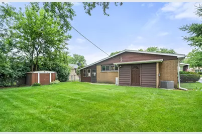 15247 Ridgeway Avenue, Midlothian, IL 60445 - Photo 3