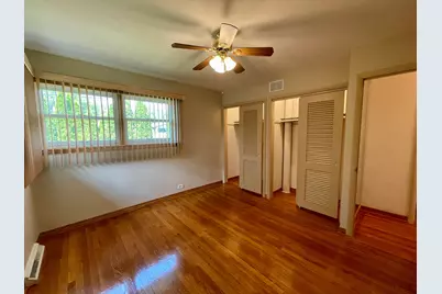 7150 N Crawford Avenue, Lincolnwood, IL 60712 - Photo 13